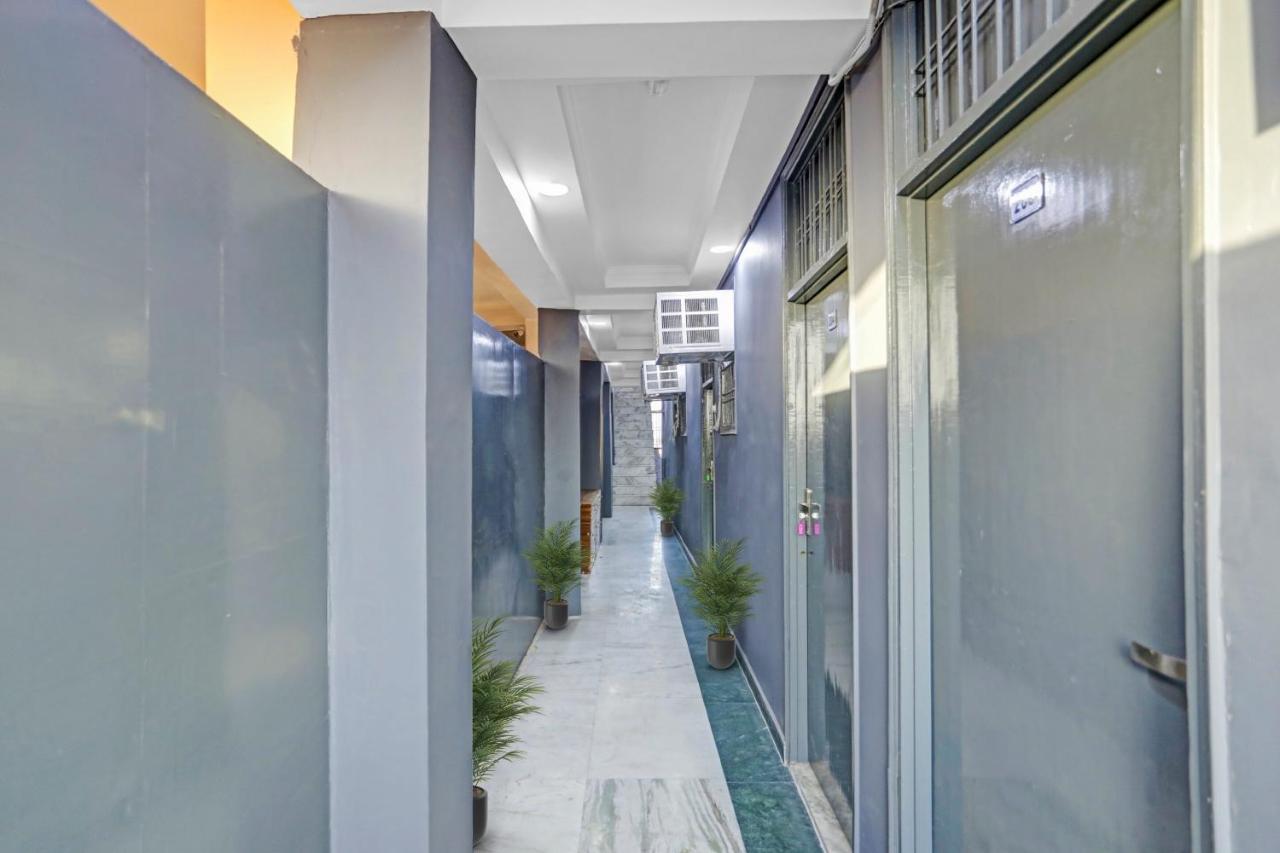 Super Hotel O Metro Inn Near Worlds Of Wonder Kālkāji Devi Εξωτερικό φωτογραφία
