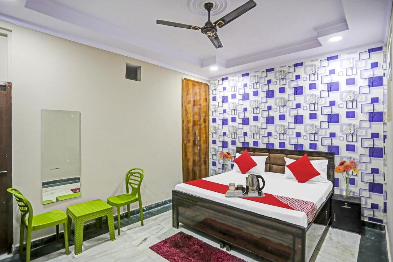 Super Hotel O Metro Inn Near Worlds Of Wonder Kālkāji Devi Εξωτερικό φωτογραφία