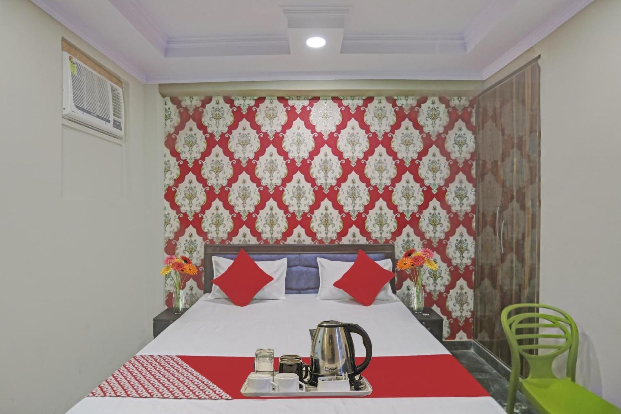 Super Hotel O Metro Inn Near Worlds Of Wonder Kālkāji Devi Εξωτερικό φωτογραφία